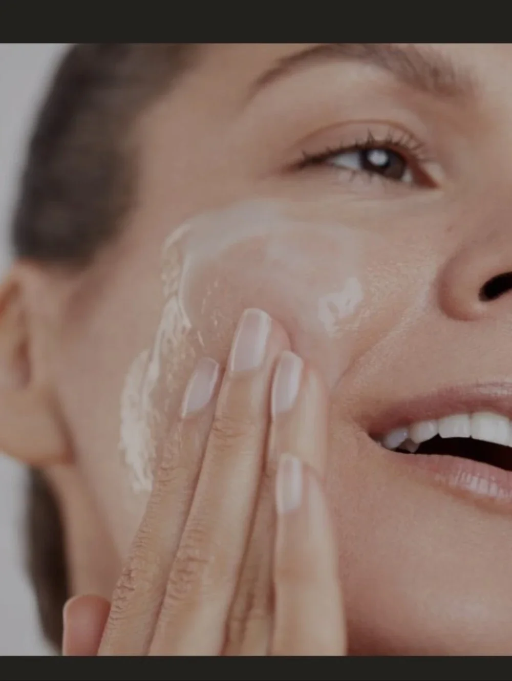 #133 ELEMIS Dynamic Resurfacing Facial Wash 200 ml